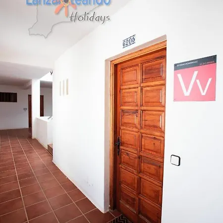 Molinos 6205 Firs Floor Apartament *