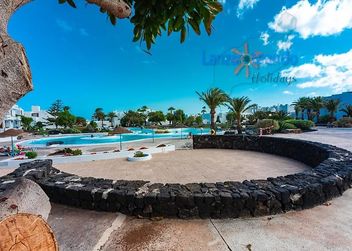 Molinos 6205 Firs Floor Apartment *