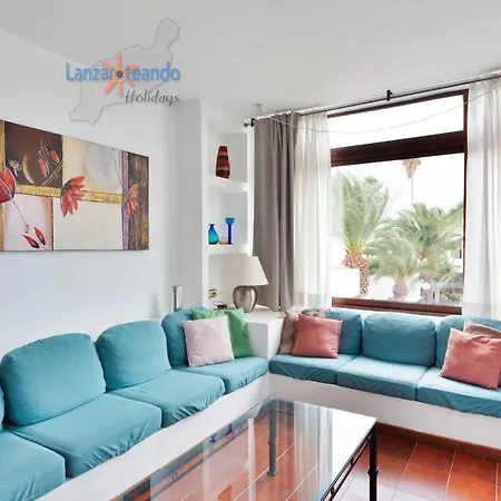 Molinos 6205 Firs Floor דירה